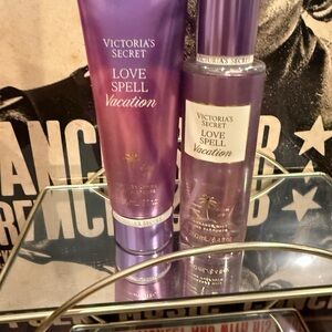Victoria's Secret Love Spell Vacation Mist & Lotion - Purple